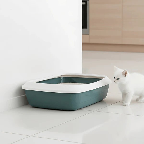 Savic Iriz Cat Litter Tray with Rim - 42 cm - Image 4